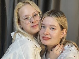 MeghanAndArdith's Live dildo cam Profile Image